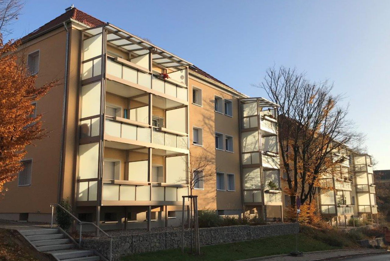 WBG-Zirndorf-Nibelungenstraße-2-4-Neubau Haus mit Balkonen